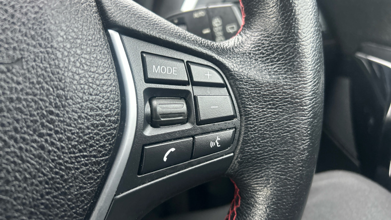 BMW 1 Series 118i [1.5] Sport 5dr [Nav/Servotronic] Petrol Hatchback